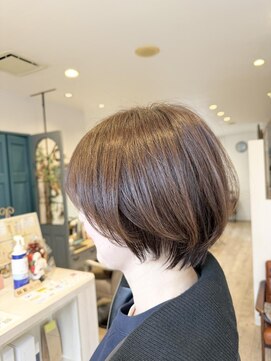 丸みショートボブ