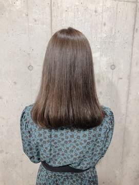 サロンドミルク 原宿(salon de MiLK) スモーキーベージュ