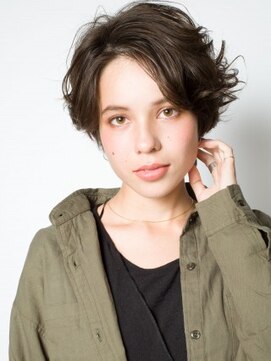 クアトロ グランシュ 川崎店(QUATRO × GranCieux) マニッシュショート×無造作くせ毛風ルーズカール