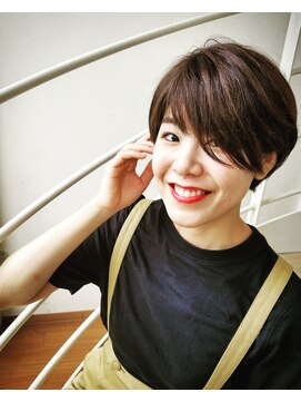 ティーグロス(T+gloss) 大人可愛いショートstyle