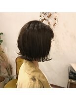 マウロア(MAULOA)&nbsp;“くびれボブ  今どきオシャレボブ  ぷっつんボブ”中西英美子