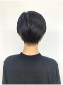 大人かわいい!前下がり/耳掛け黒髪/ショート/ハンサムショート