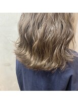 ホフ 大阪心斎橋店(F.O.F) beige1【FOF/心斎橋/南船場/難波】