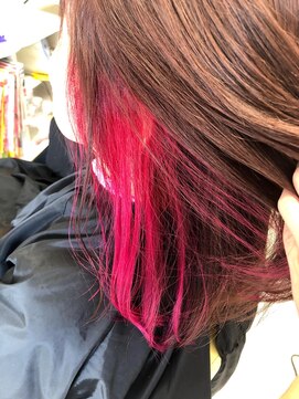 ビューティーサロン クレマン(Beauty salon a.cr'emant.) 【白髪染め＋インナーカラー】ピンクベージュ&レッド