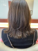 マーリャヘアー(mallia hair)&nbsp;くびれ外ハネセミロング