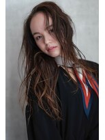 ディスオモテサンドウ 表参道(This OMOTESANDO)&nbsp;大人っぽさMAXのセミロング