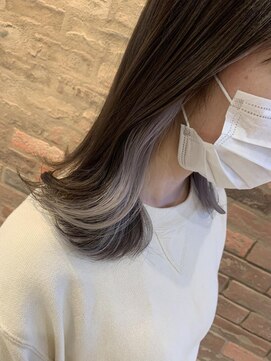 グッドネイバーズ 水戸(GOOD NEIGHBORS  グッドネイバーズ) イヤリングカラー×バングカラー×ホワイトカラー