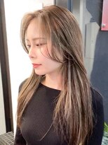 ノラ ウメダ(NORA UMEDA)&nbsp;【NORA UMEDA 高木】ハイライトカラーダブルカラーアディクシー