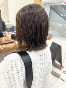 モリオ フロム ロンドン サッポロファクトリー店(morio FROM LONDON) 【morio】札幌ボブ　ぱつっと外ハネボブ