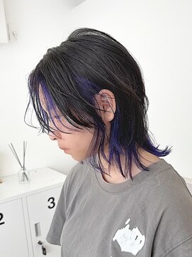 スイ(suiw) イメチェンフェイスフレーミングミディウルフ【suiw】昭和町