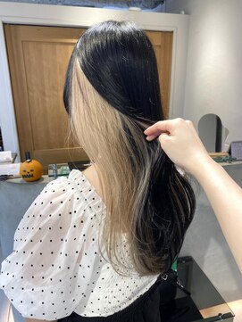 テトラ バイ ネオリーブ 横浜西口店(tetra by neolive) ＊ホワイトベージュインナーカラー＊[横浜/横浜駅]