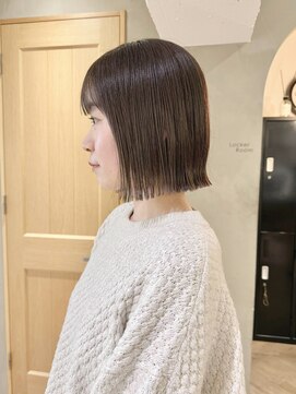 ローレン(LOREN) ミルクティーベージュぷつっとボブケアブリーチ 梅田