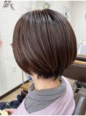 ショートボブ×ポイントカラー