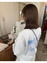 スロウ(sloe)&nbsp;ロブスタイルと顔まわりカット