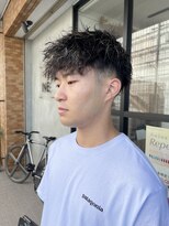 メゾン イネ(Maison INE) 前下りショート+束感ソフトツイストパーマ