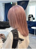 ホワイトピンクハイトーンカラーレイヤーカット