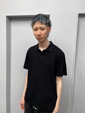 ヴァーディ オモテサンドウ(Vardy omotesando) asymmetry/左右非対称カラー