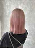 ピンクベージュ