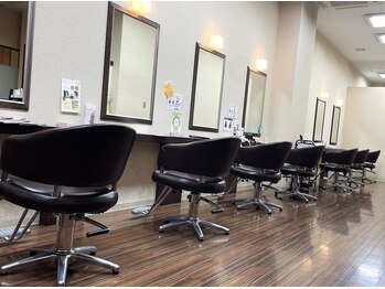 ラポールヘア　ヨシヅヤ名古屋名西店