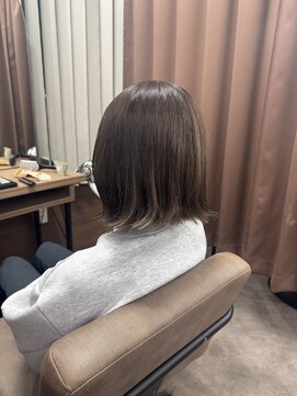 切りっぱなしボブ