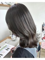アーブル ヘアーアンドメイク(ARBRE)&nbsp;ブリーチなしグレージュカラートリートメント