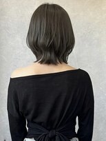 フィガロ バイ テイラー(FIGARO by Taylor) 艶とくびれで魅せる大人の後ろ姿美人