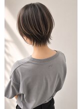 エトル(etole)&nbsp;ショートヘア/くびれショート/レイヤーショート／似合わせカット