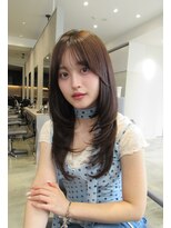 ユーフォリア 新宿通り(Euphoria)&nbsp;レイヤーハッシュカット顔まわりミントブラウンヘーゼル