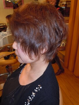 ヘアーメイク グレマ(HAIR MAKE grema) ショート