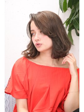 アクト(ACT) とろみボブベージュ　　 ACT原宿表参道