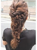 デコヘアー キートス(DECO HAIR kiitos)&nbsp;編みおろしアレンジ
