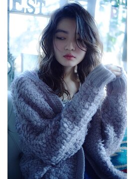 ルタ(LuTa by siesta＆LiCO) グレージュ ひし形シルエット ロブ エアリー