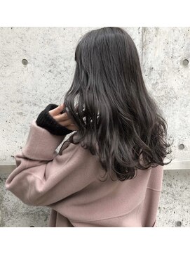 ドールヘアー(Doll hair) スモーキーグレージュ