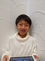 アン(Hair make un)&nbsp;kidsマッシュ系ショート