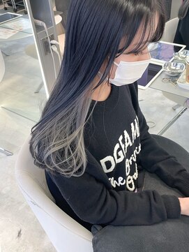 ジェム(GEM) グレーのイヤリングカラー×ダークネイビー