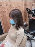 五反田美容院☆韓国ヘア、外ハネくびれミディアム、寒色ベージュ
