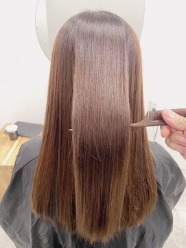 ビルド(build) 髪質改善/酸性ストレート/縮毛矯正/ロング/艶髪20代30代40代