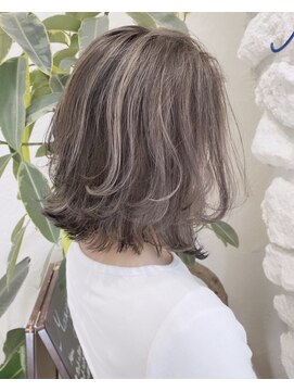 リン モアナバイヘッドライト 武蔵小杉2号店(lynn Moana by HEADLIGHT) Moana【武蔵小杉】#ハイライト#デザインカラー#大人可愛い