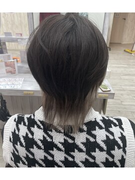 トウキョウヨシつね 御幸ヶ原店(TOKYO Yoshi) ウルフ インナーカラー/髪質改善