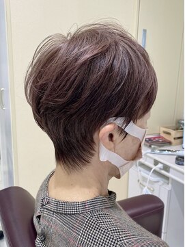 アッシュ 東戸塚店(Ash) シニア世代にも似合うショート