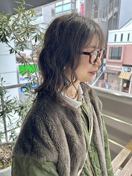 ヘアーアンドメイク ビス(HAIR&MAKE bis) スパイラルパーマ☆ももこ