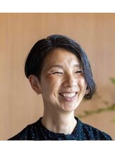 ビクウカンハナ（美空間 華） 日比野 俊美