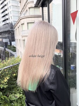 グランルシア(GRAN Lucia) ホワイトベージュ◎