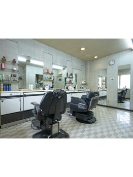 メンズにおすすめの人気のバーバーサロン☆再現性も高くフランクに通えるのでぜひご来店ください♪