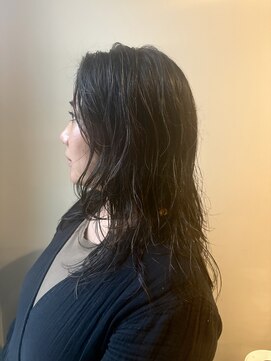 シカタ シーカ 鎌倉(CICATA/ShIKA.) くせ毛いかし/ロング/ハイライト/白髪ぼかし/40代/鎌倉