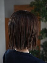 オルガ(orga) スリークな切りっぱなしボブ