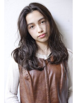 ロロ(ro-ro) plumyイルミナxデザインカラーxローライトxスリークボブ