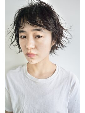コス(kos) 【nanuk*UEKI】動きのあるショートヘア