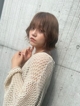 ラミ(L'ami) 切りっぱなしボブ