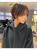 20代30代大人ガーリーショートヘアチョコレートモードショート
